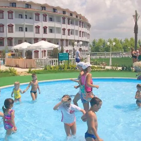 Otel Cesars Side