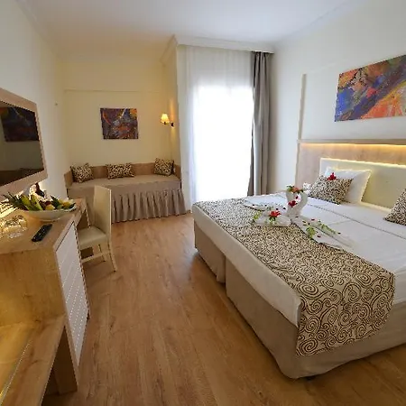 Otel Cesars Side